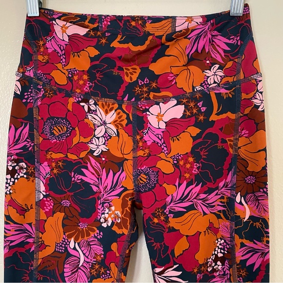 Free People Movement Free Love Orange Floral Print Cropped Leggings - Picture 3 of 9